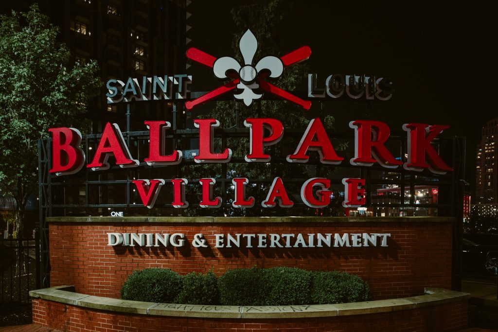 MBS06407: Stunning image showcasing vibrant colors in a captivating design.